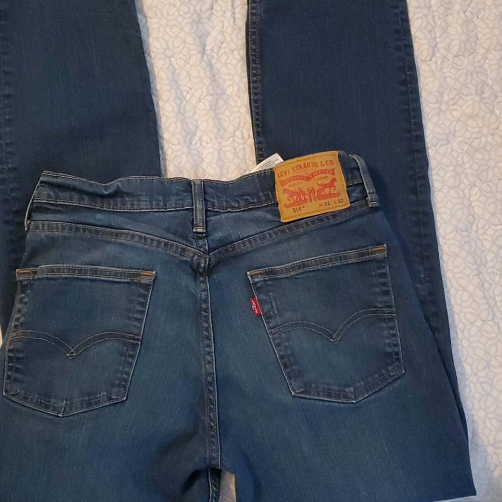 Levi jeans